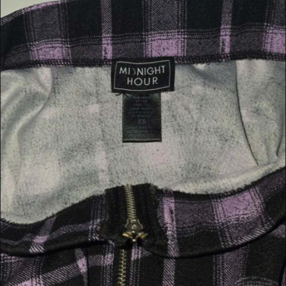 XS - Hot Topic Midnight Hour Pink and Black Plaid Pleated Mini Skirt Polyester - Picture 3 of 8